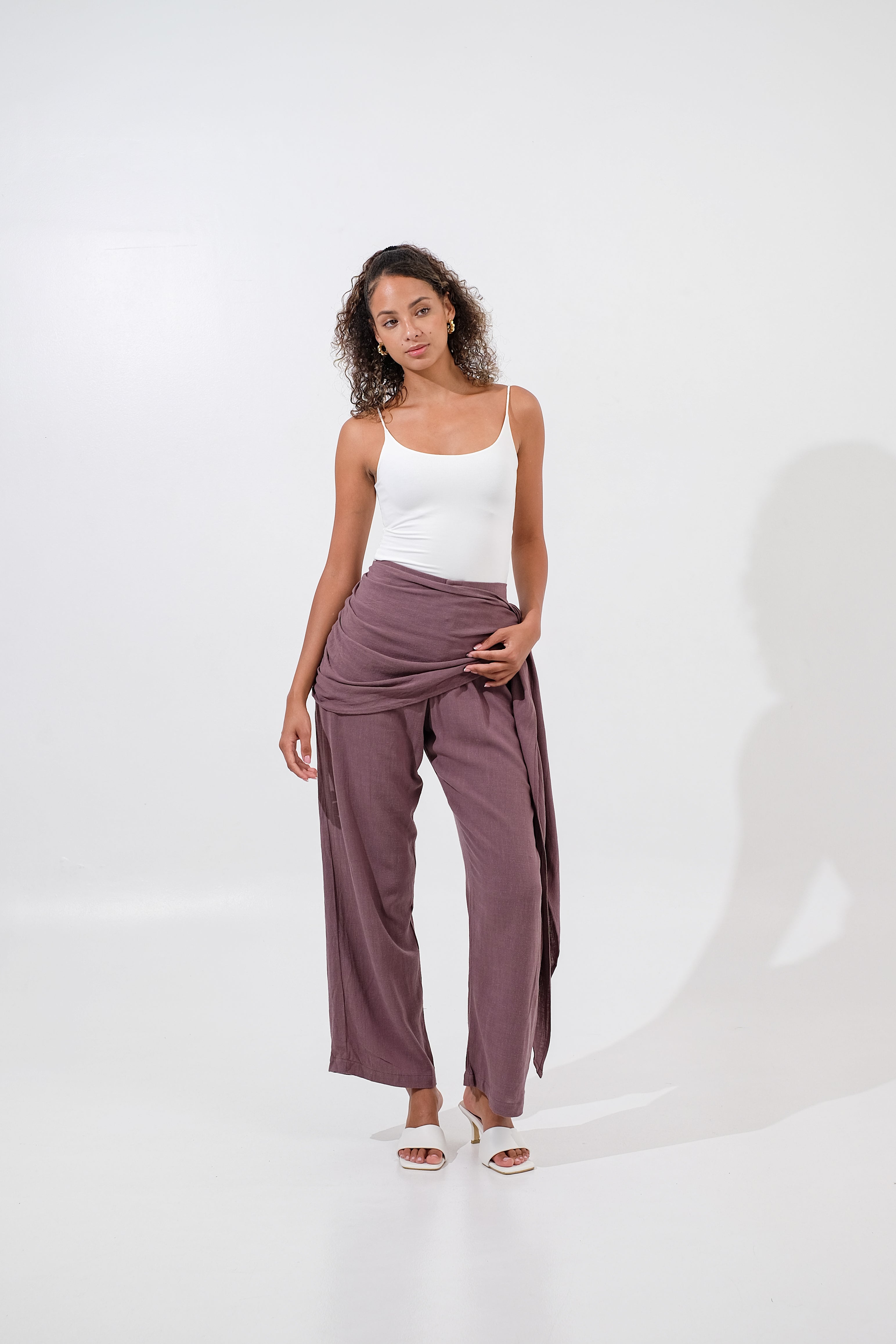 Capri Wrapped Linen Pants