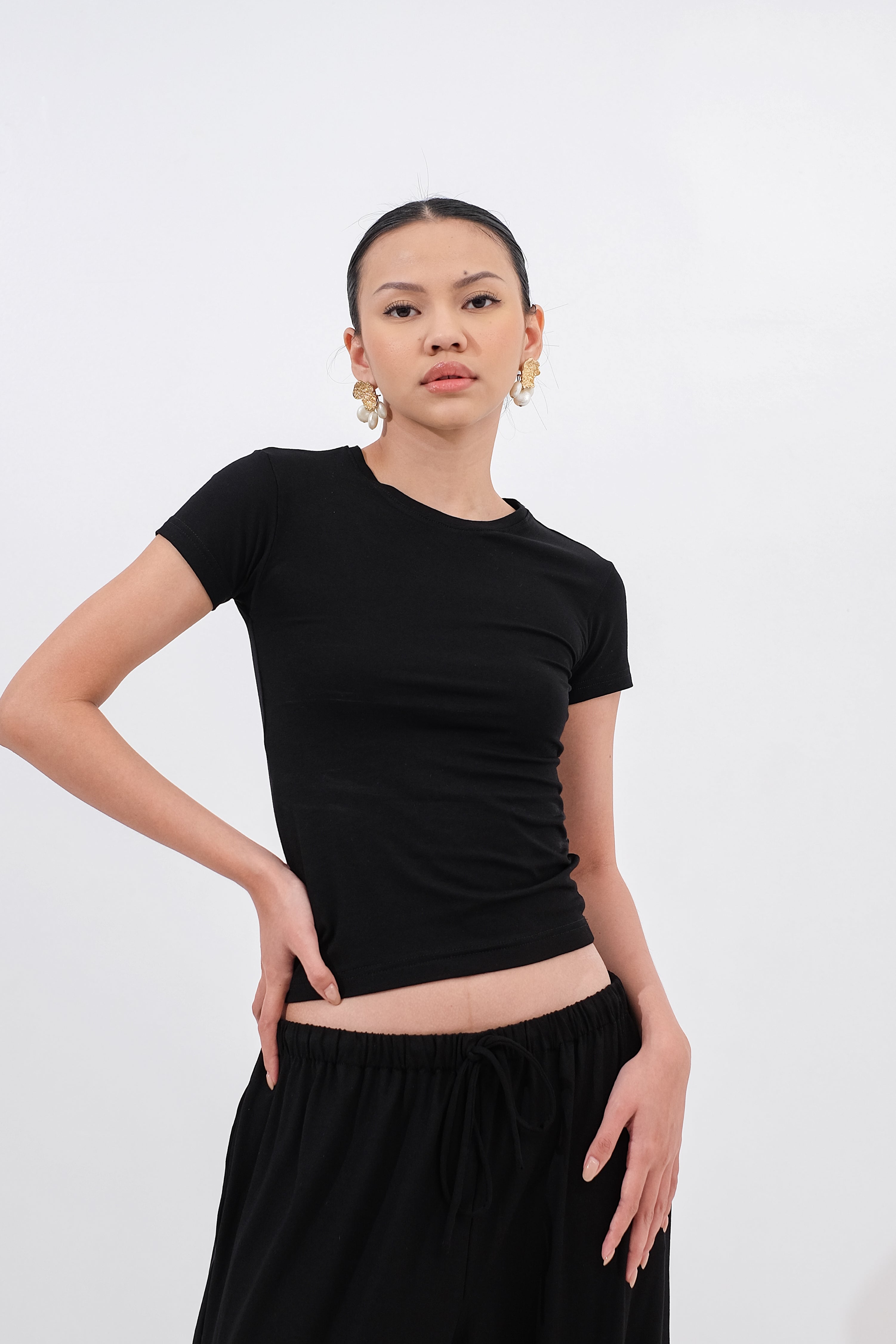 Basic Fitted T-Shirt